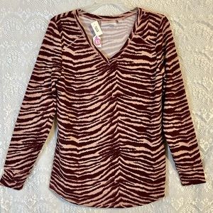 NWT Belle by Kim Gravel Burgundy Animal Print Top- XS
